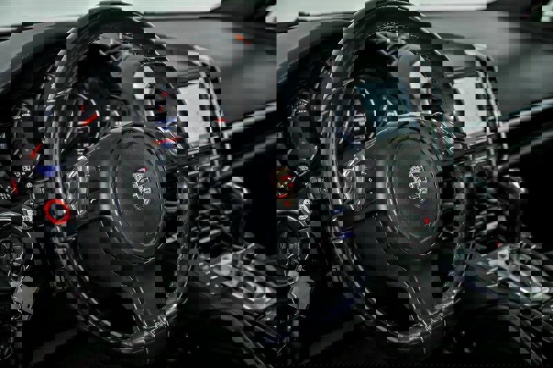 Used 2014 Porsche Cayenne Platinum Edition image 23