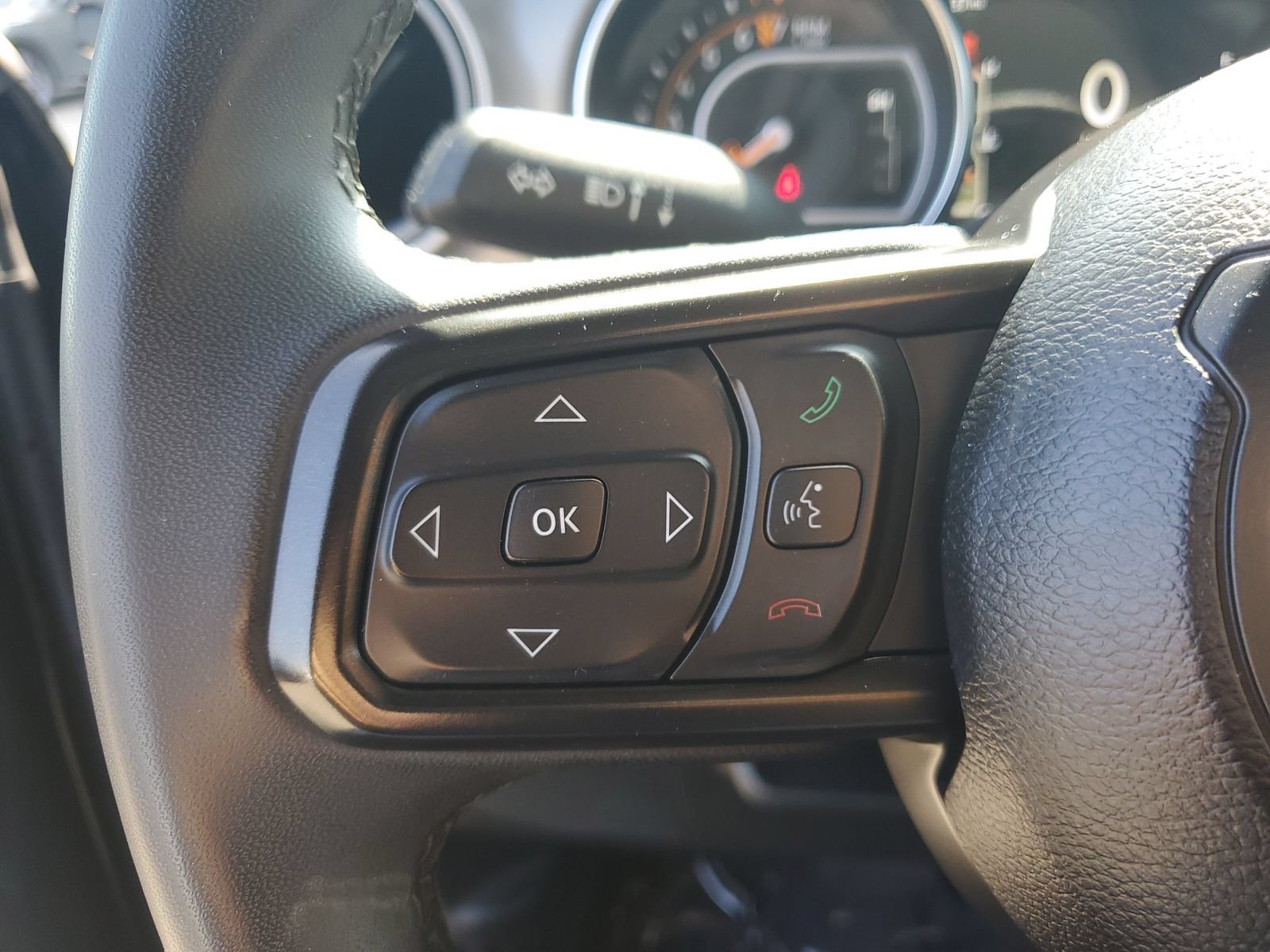 Used 2023 Jeep Gladiator Sport AWD/4WD image 27