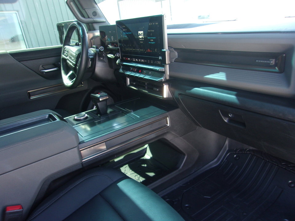 Used 2024 GMC Hummer EV 3X image 9
