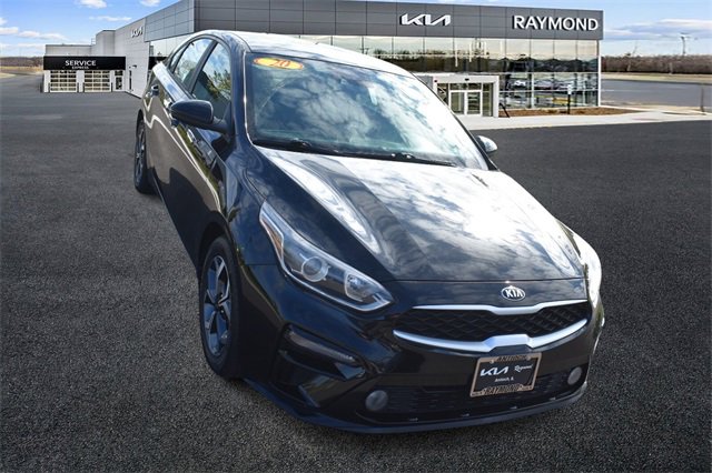 Used 2020 Kia Forte LXS image 9
