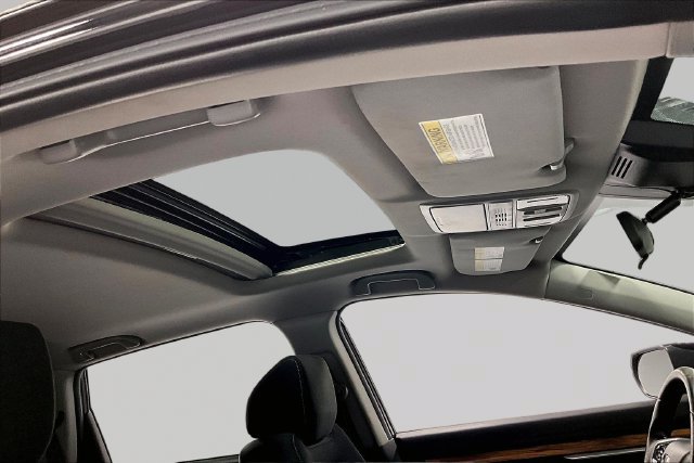 Used 2019 Honda CR-V EX image 4