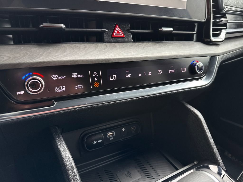 Certified 2023 Kia Sportage X-Line image 25