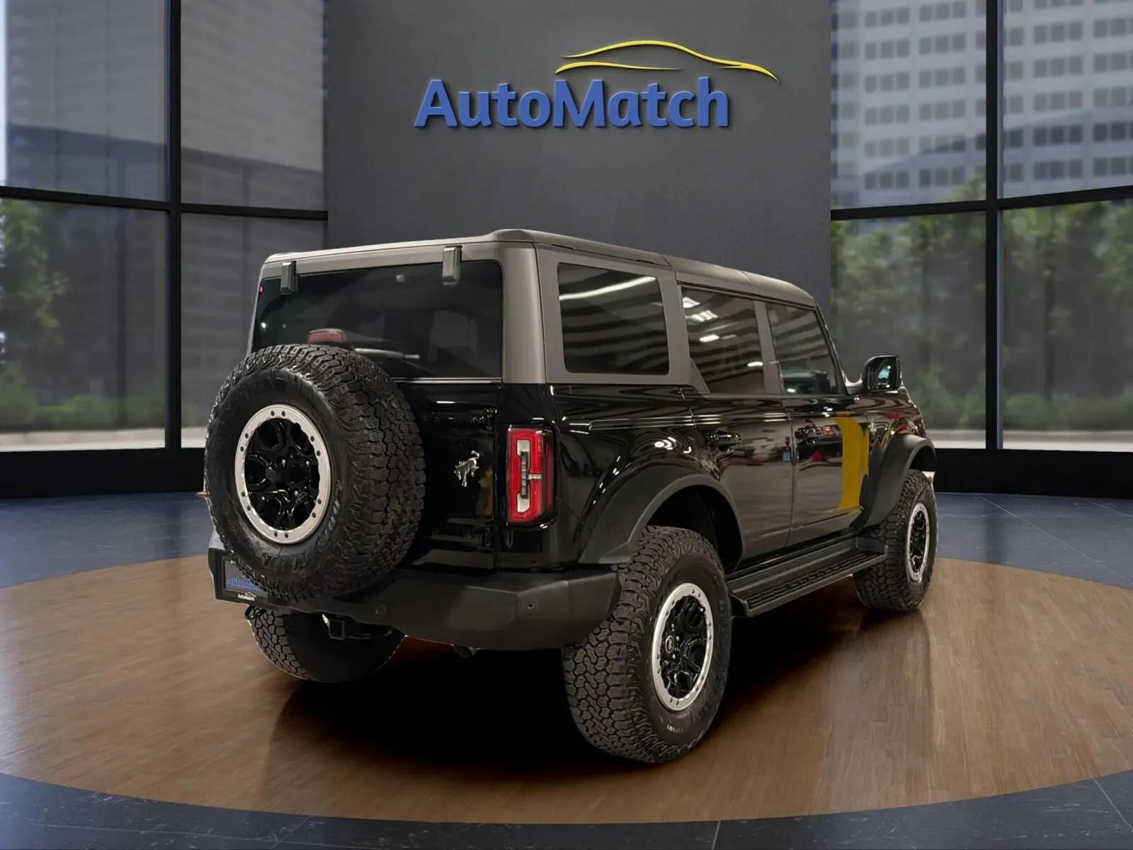 Used 2025 Ford Bronco Outer Banks w/ Sasquatch Package image 11