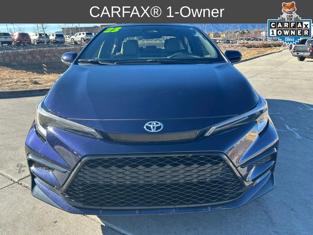 Used 2023 Toyota Corolla SE w/ SE Premium Package image 2