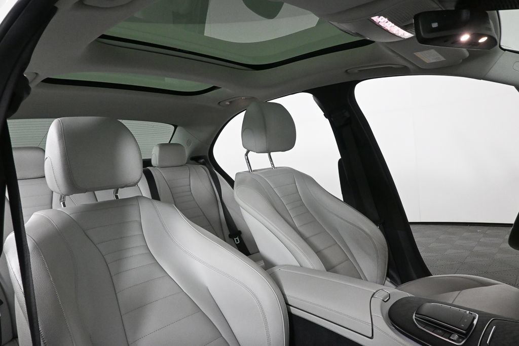 Certified 2021 Mercedes-Benz E 350 4MATIC Sedan image 21