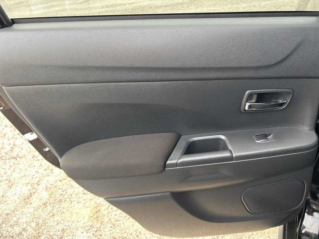 Used 2025 Mitsubishi Outlander Sport SE image 30