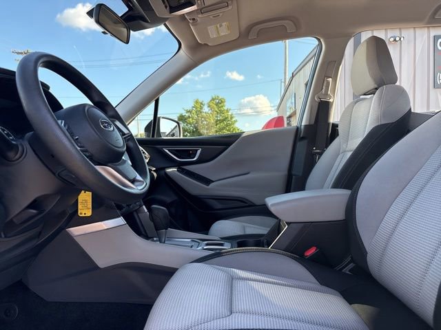 Used 2022 Subaru Forester AWD/4WD image 12