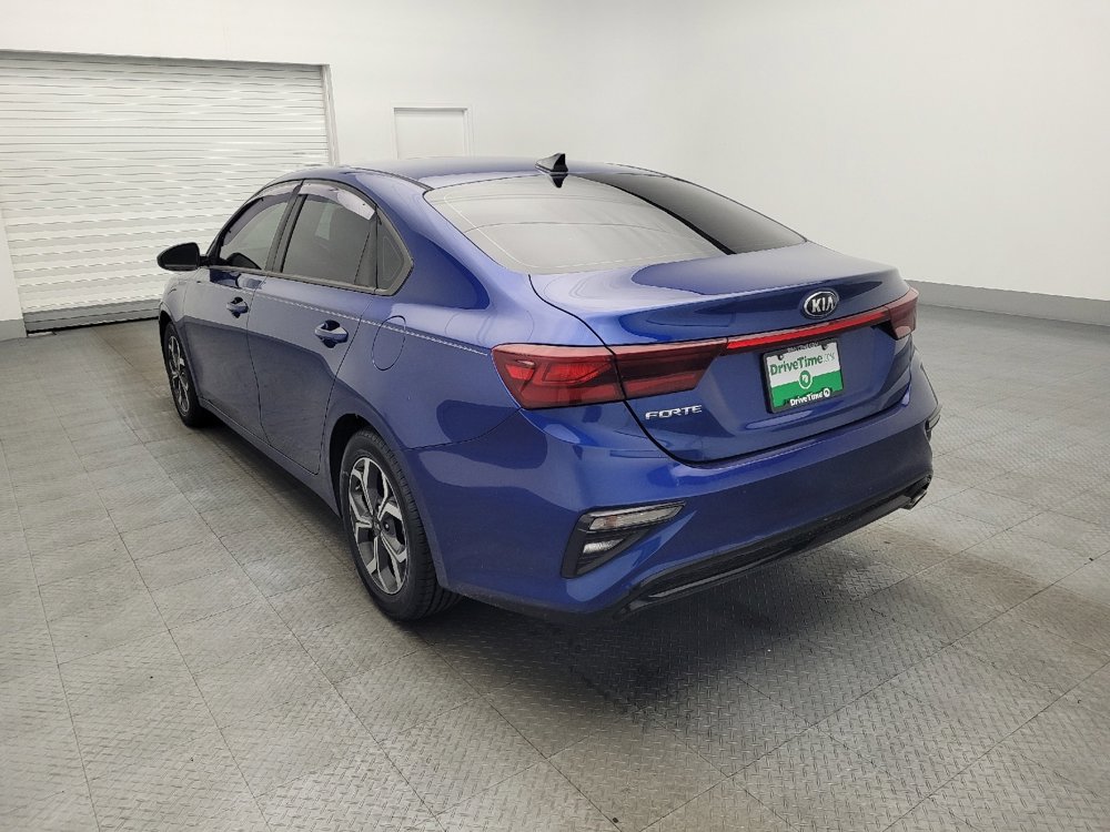 Used 2019 Kia Forte LXS FWD image 5