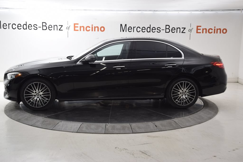 Used 2024 Mercedes-Benz C 300 Sedan image 3