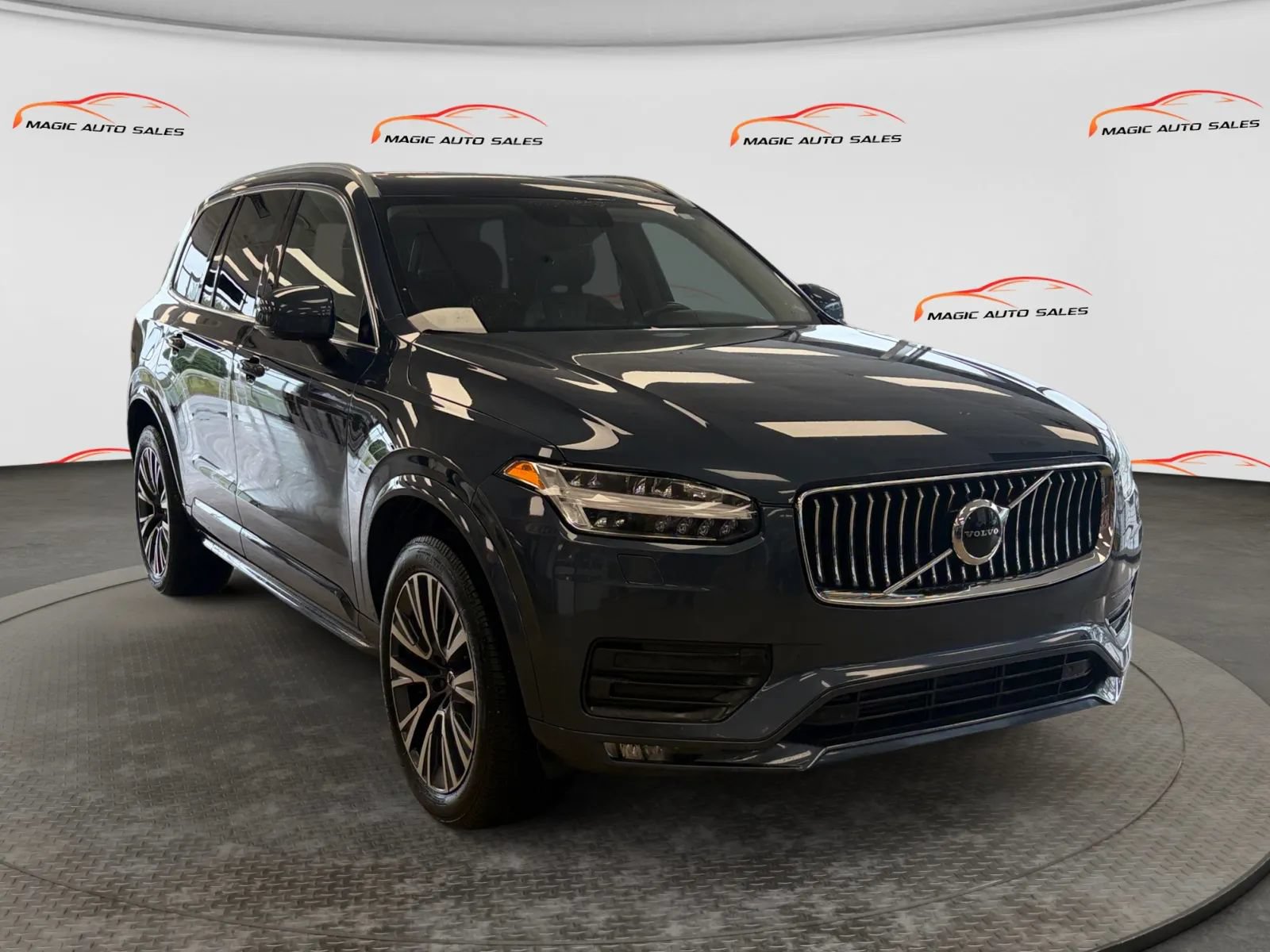 Used 2022 Volvo XC90 T5 Momentum w/ Climate Package AWD/4WD image 5