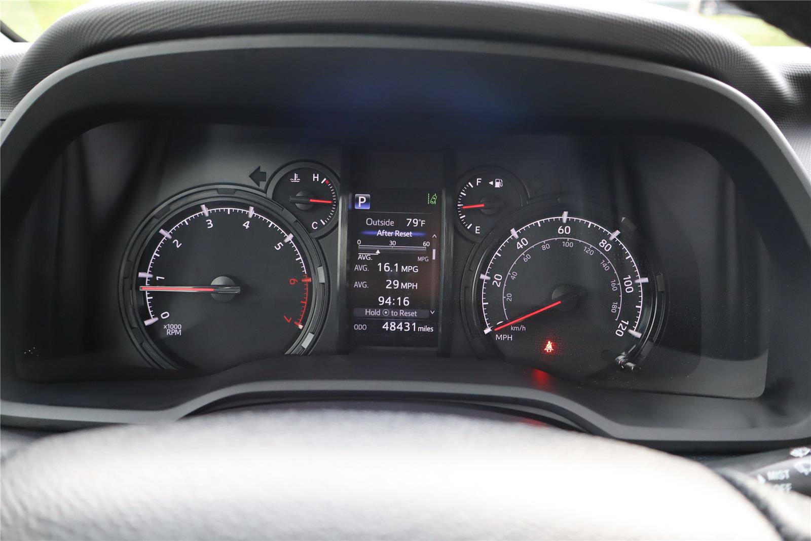 Used 2023 Toyota 4Runner SR5 Premium w/ Moonroof Package AWD/4WD image 19