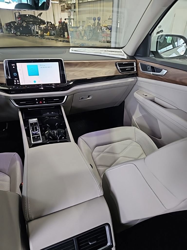 New 2026 Volkswagen Atlas SE image 27