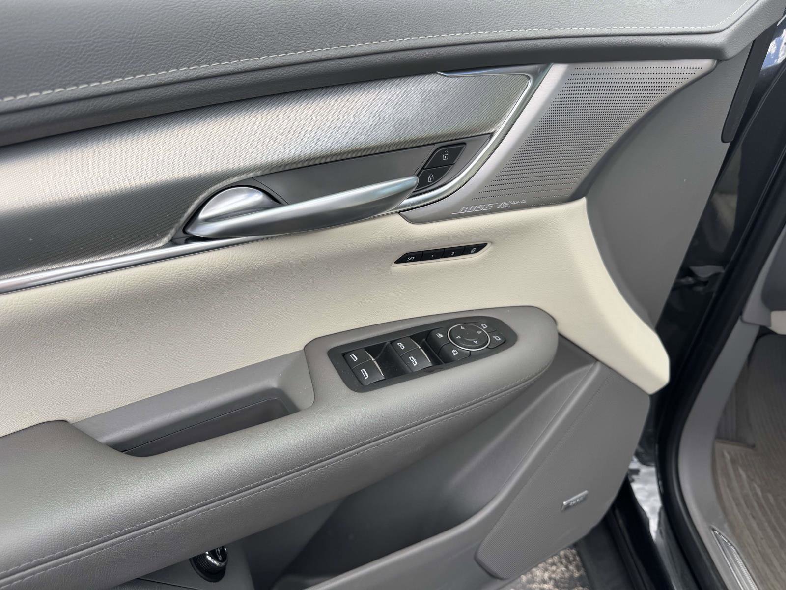 Certified 2023 Cadillac XT5 Premium Luxury image 11