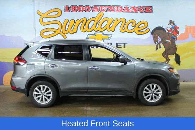 Used 2018 Nissan Rogue SV image 1