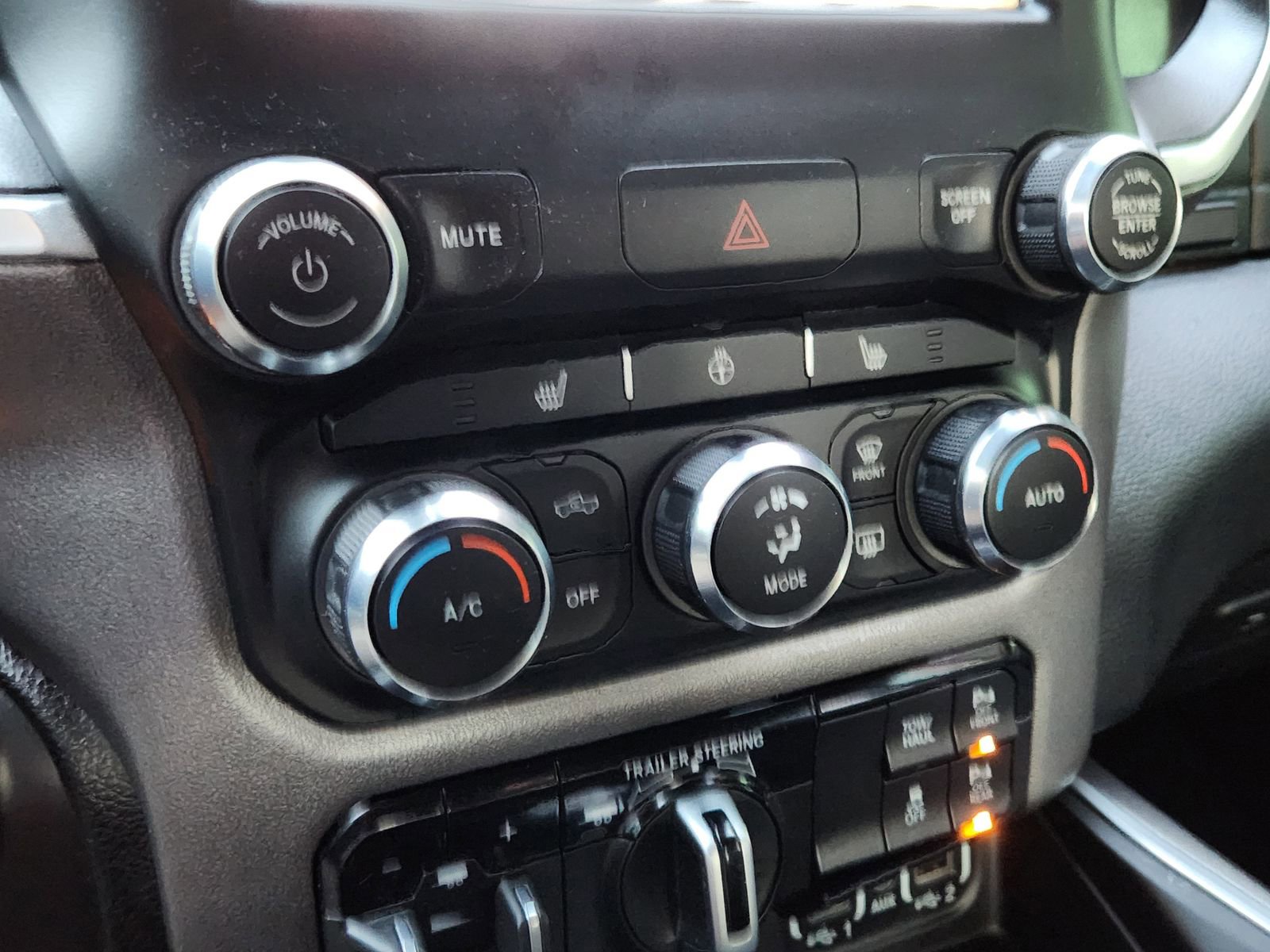 Used 2021 RAM 1500 Big Horn image 22