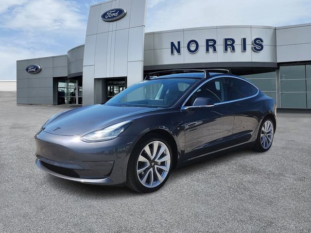 Used 2019 Tesla Model 3 image 2
