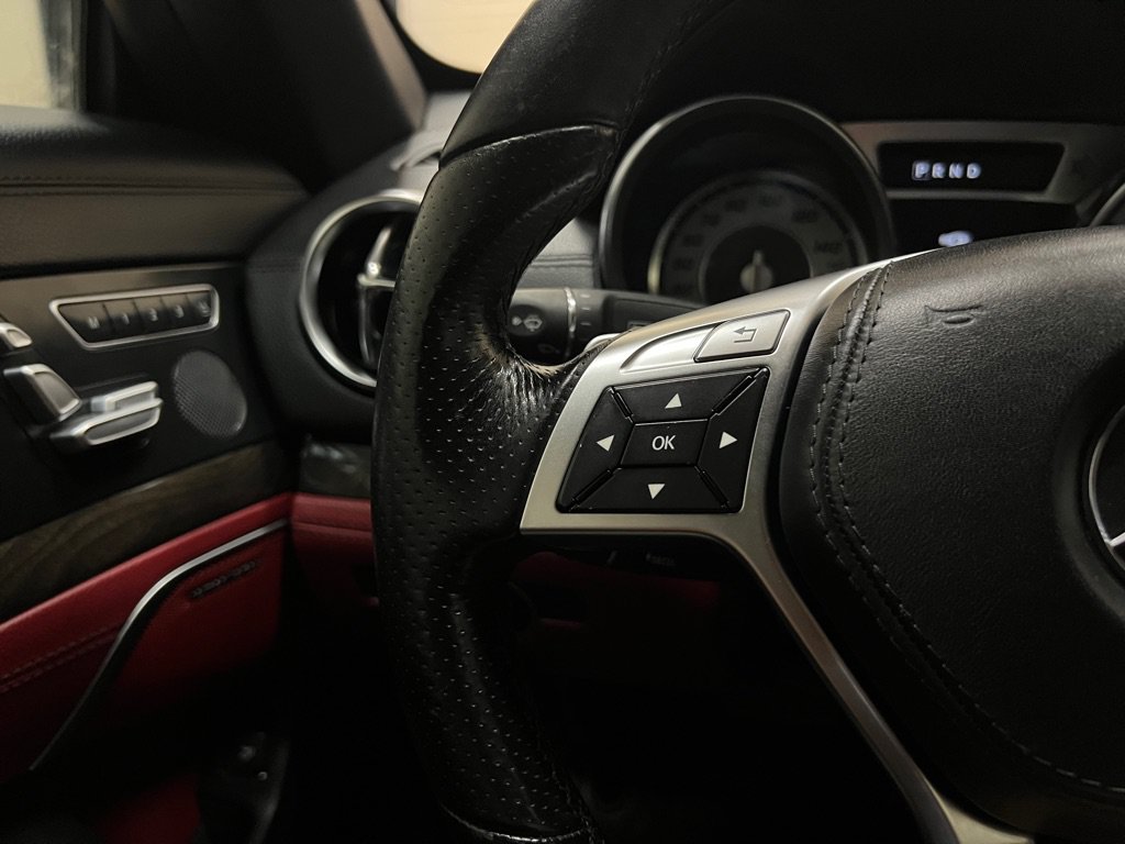 Used 2013 Mercedes-Benz SL 550 w/ Premium Pkg image 38