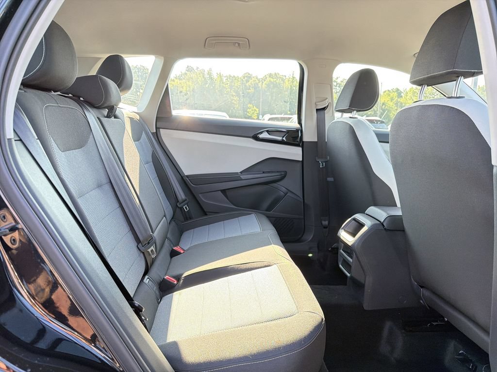 New 2026 Volkswagen Taos S FWD image 15