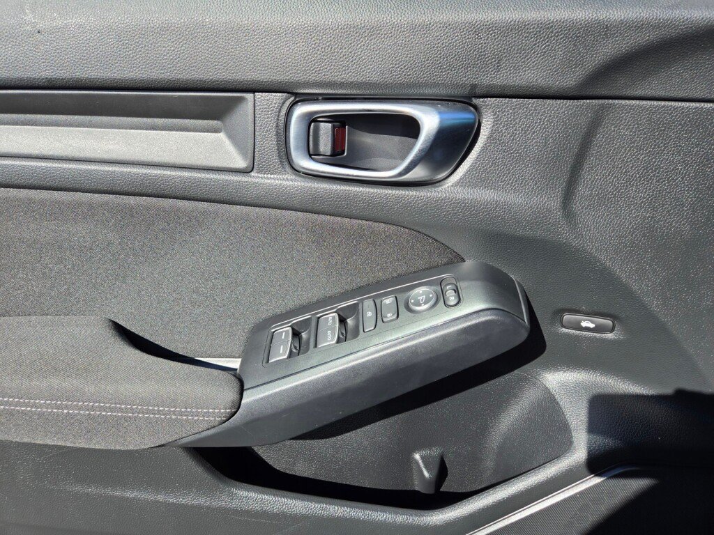 Certified 2026 Honda Civic Sport image 14