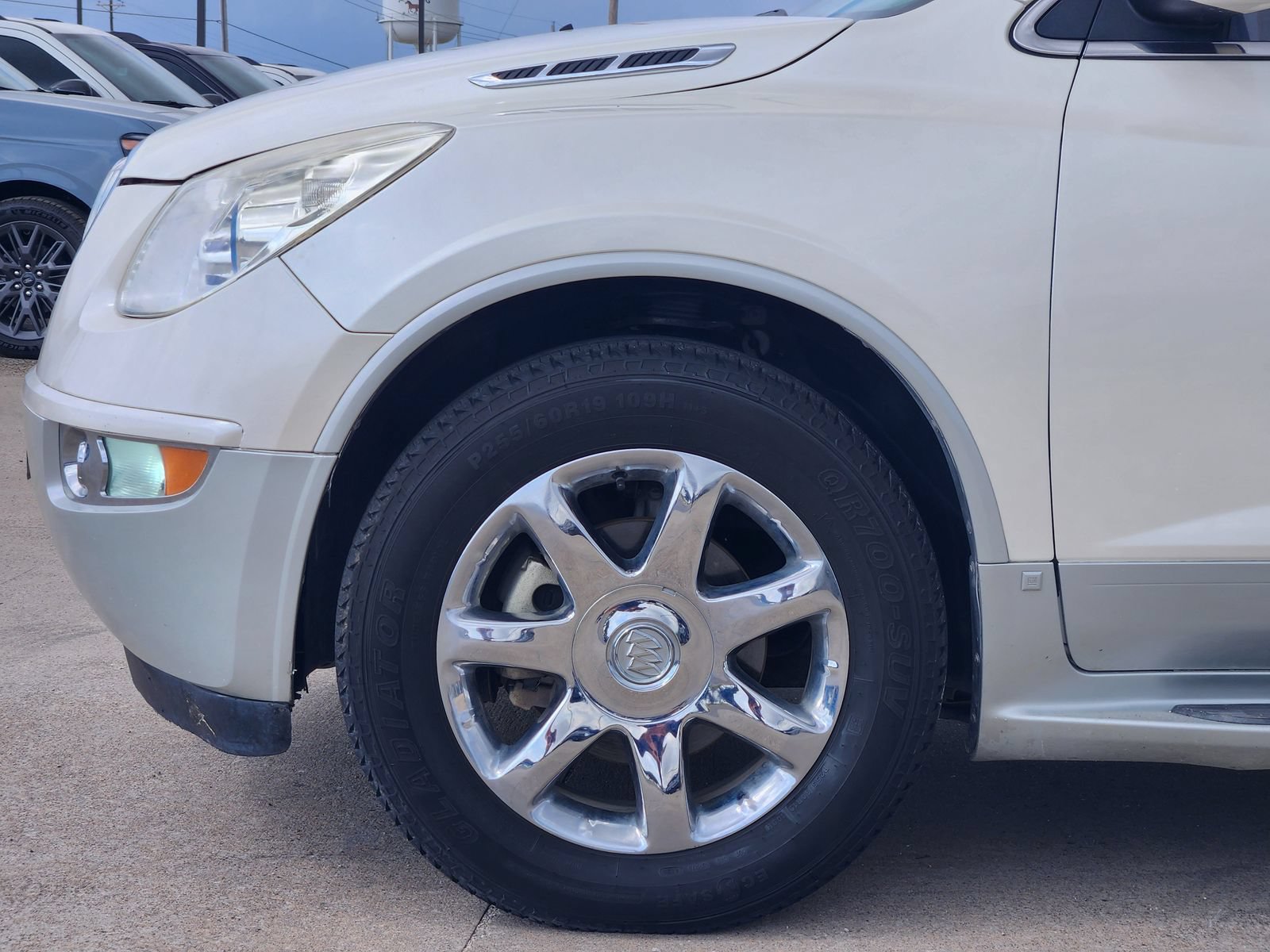 Used 2009 Buick Enclave CXL FWD image 9