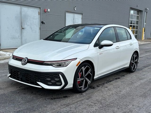 New 2026 Volkswagen GTI SE FWD image 3