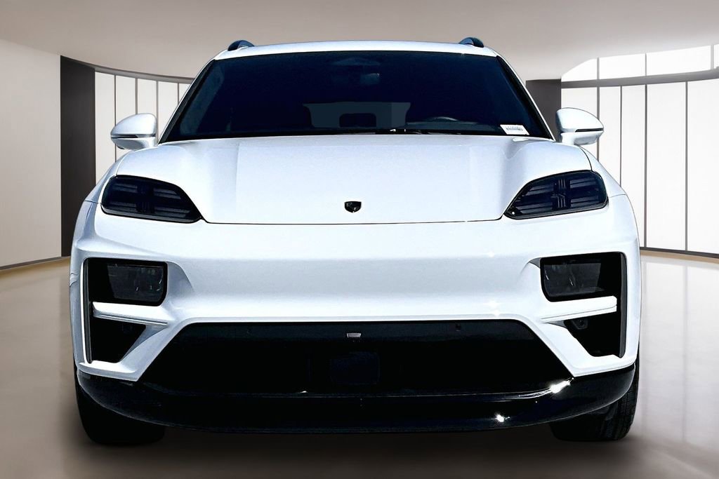 Used 2025 Porsche Macan Turbo Electric image 2