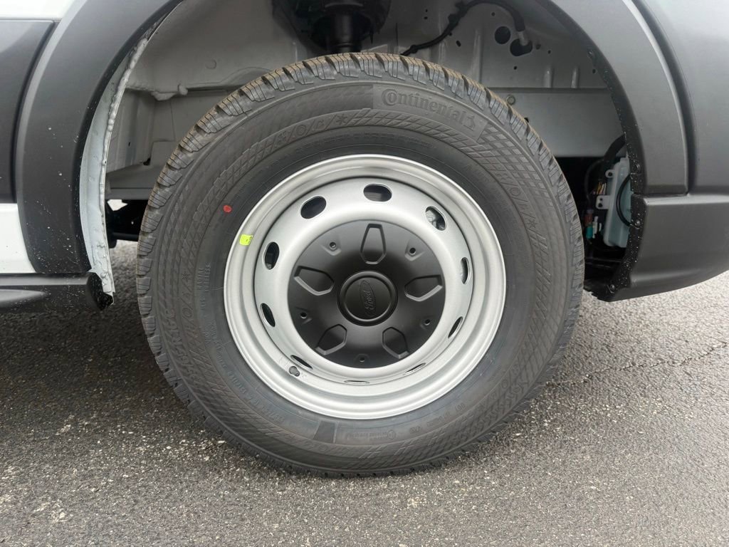 New 2026 Ford Transit 250 Low Roof w/ Load Area Protection Package RWD image 56