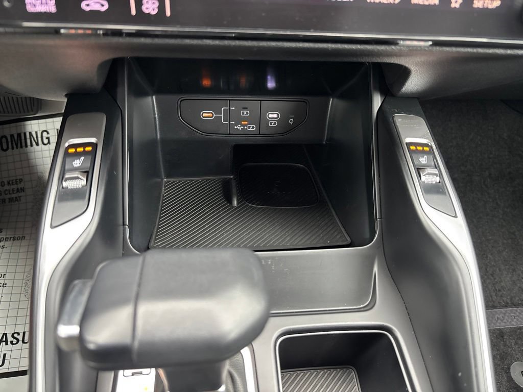 Certified 2025 Kia Sorento S AWD/4WD image 36
