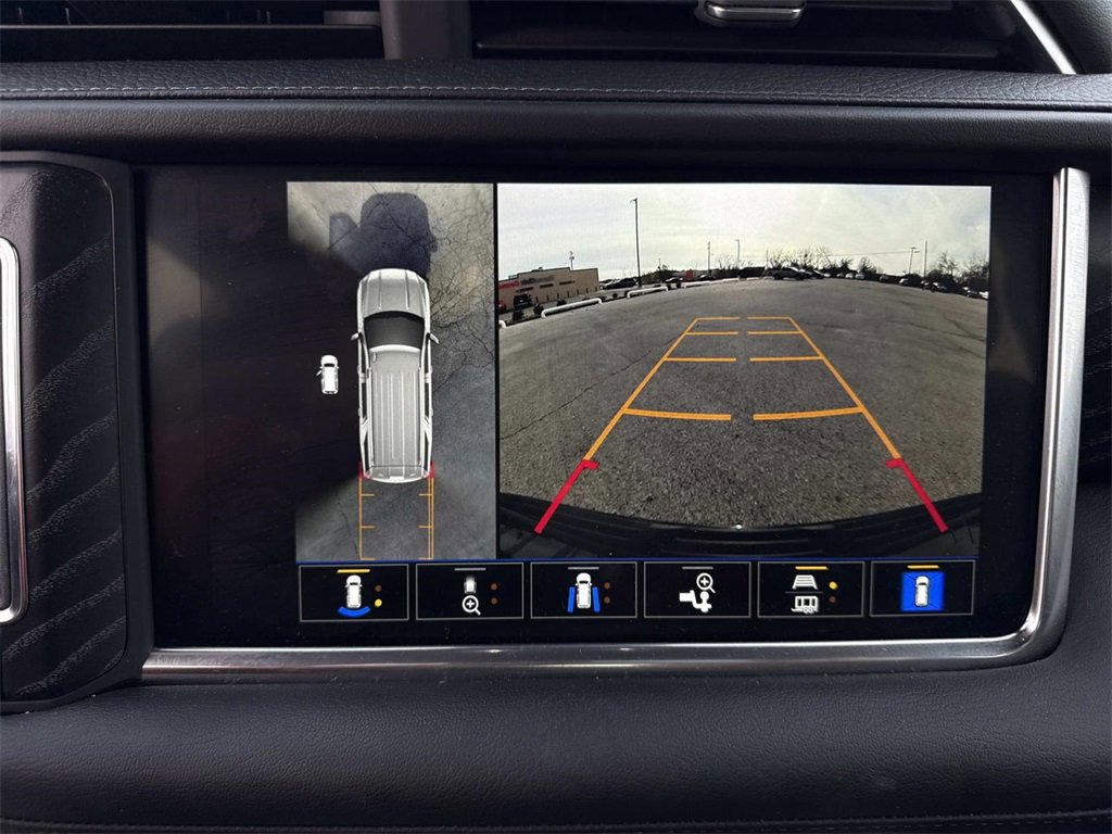 Used 2024 GMC Yukon Denali w/ Max Trailering Package image 17