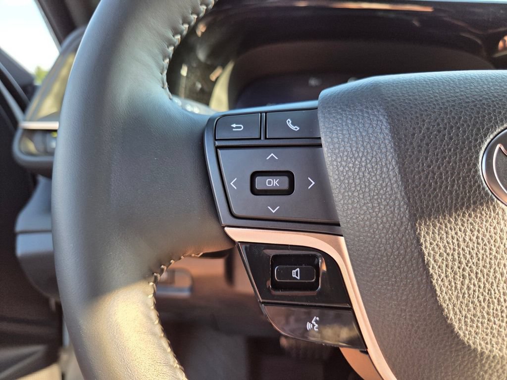 Certified 2026 Toyota Crown Platinum AWD/4WD image 24