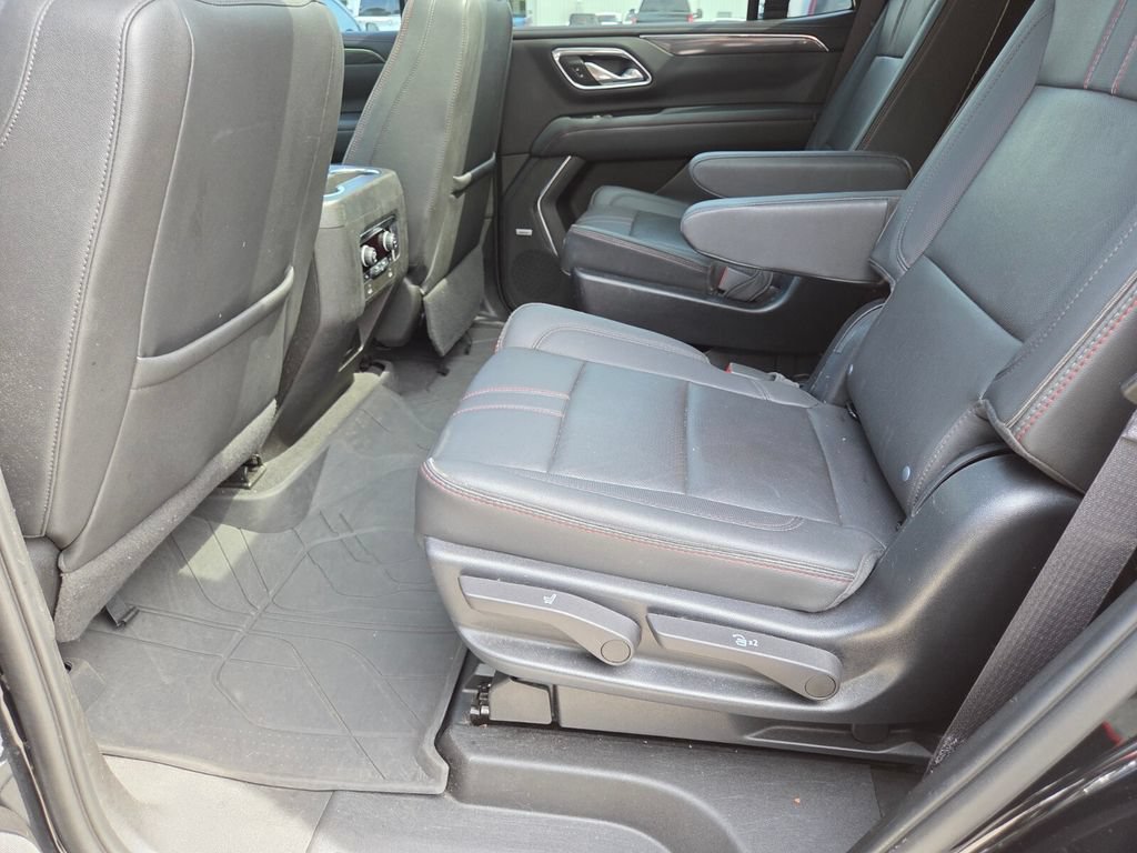 Used 2023 Chevrolet Tahoe RST w/ Sport Performance Package RWD image 25