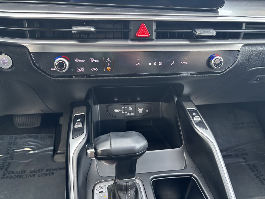 Used 2025 Kia Sorento EX AWD/4WD image 19