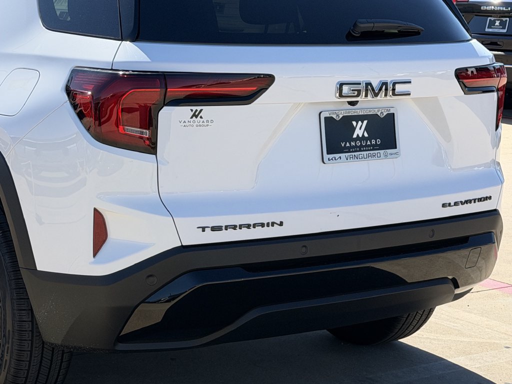 New 2027 GMC Terrain Elevation w/ Elevation Premium Package FWD image 6