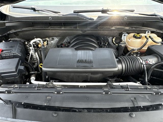 Certified 2023 Chevrolet Suburban High Country w/ Advanced Technology Package AWD/4WD image 30