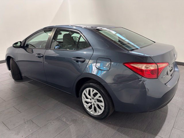 Used 2018 Toyota Corolla LE FWD image 3