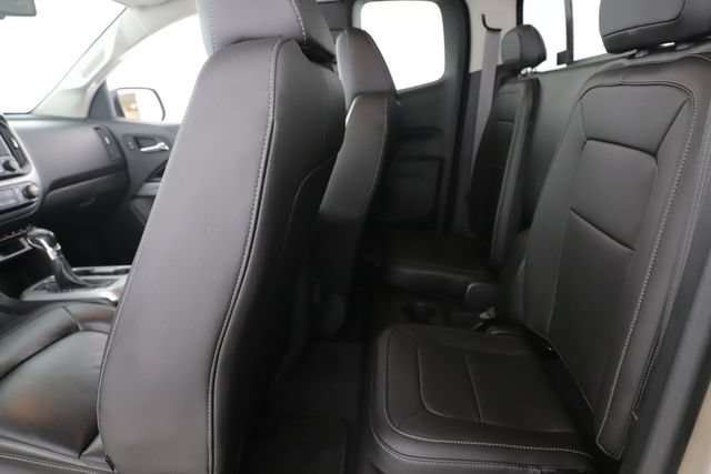 Used 2022 Chevrolet Colorado ZR2 w/ ZR2 Dusk Special Edition AWD/4WD image 25
