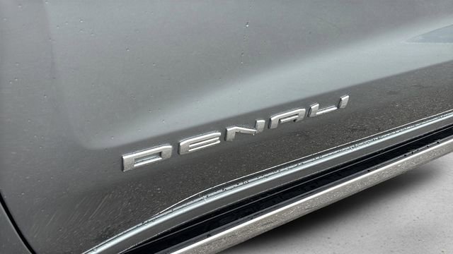 Used 2024 GMC Sierra 1500 Denali w/ Denali Reserve Package AWD/4WD image 10