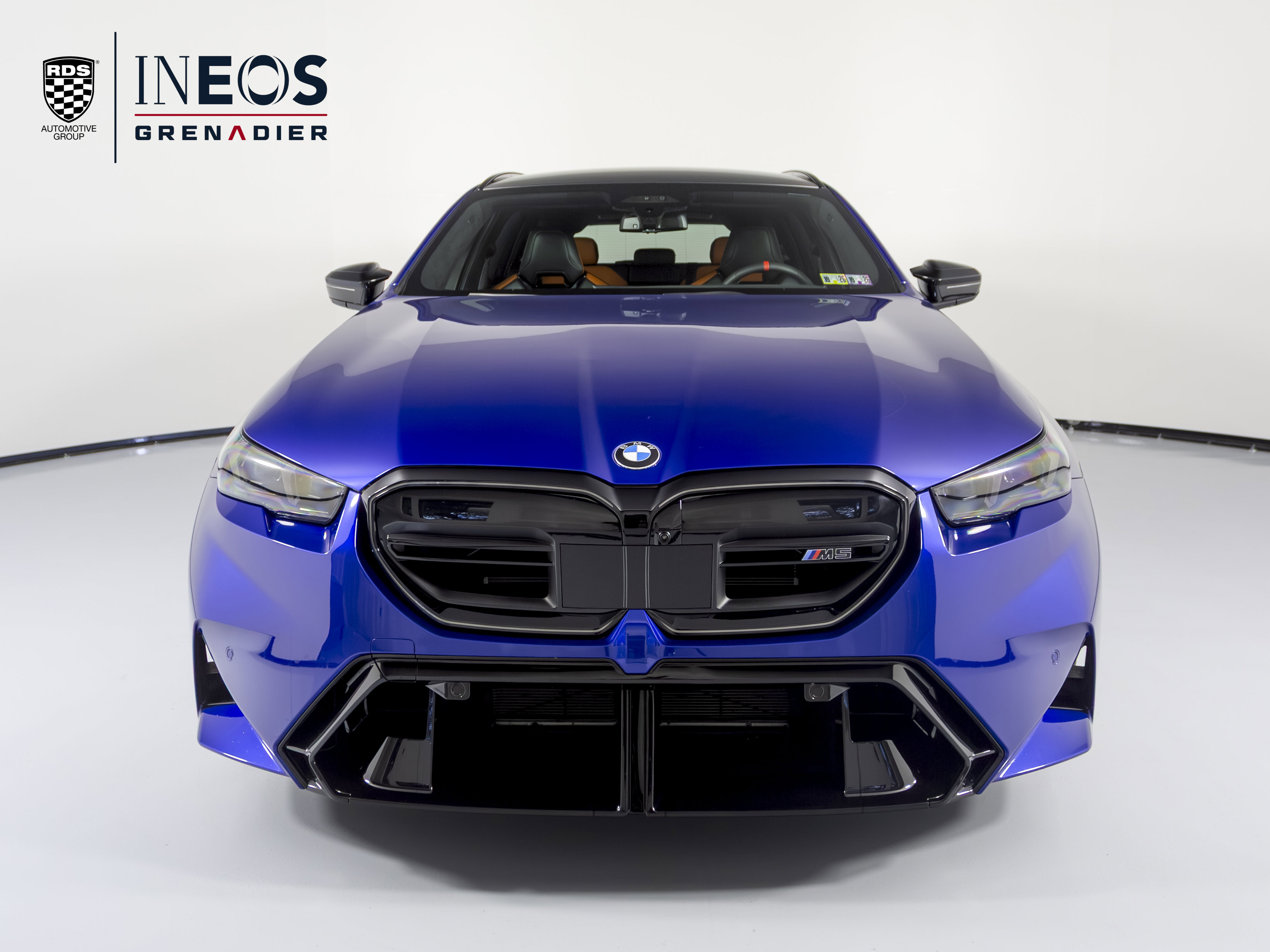 Used 2025 BMW M5 Touring w/ M Driver's Package image 2