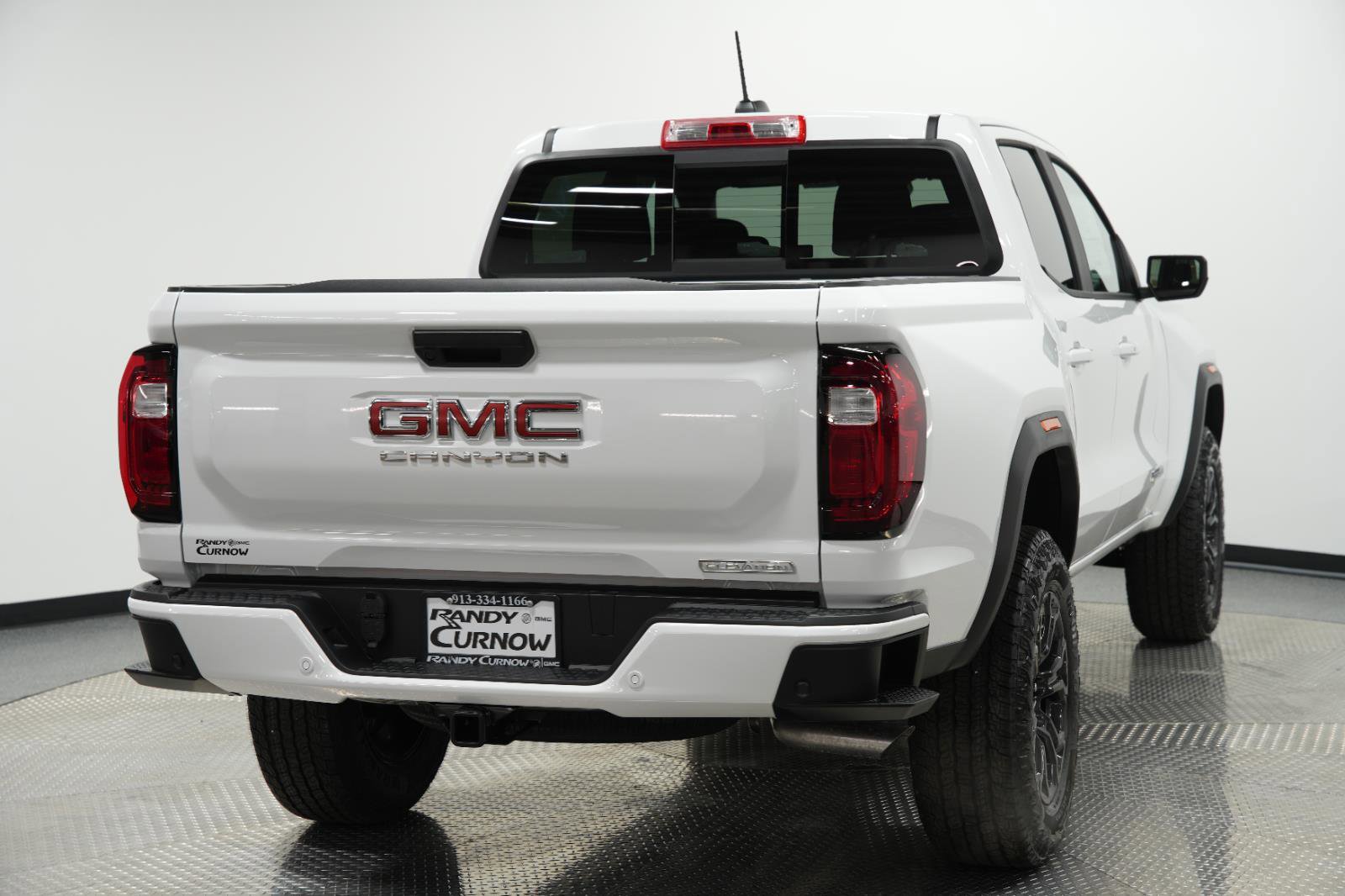 New 2025 GMC Canyon Elevation image 8