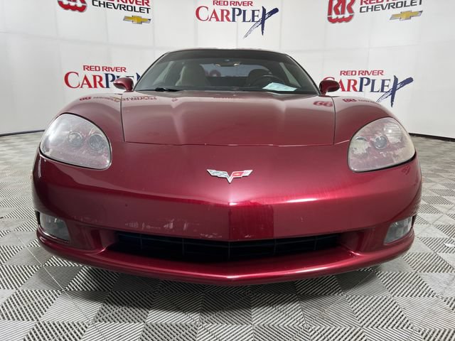 Used 2006 Chevrolet Corvette Coupe w/ Preferred Equipment Group RWD image 2