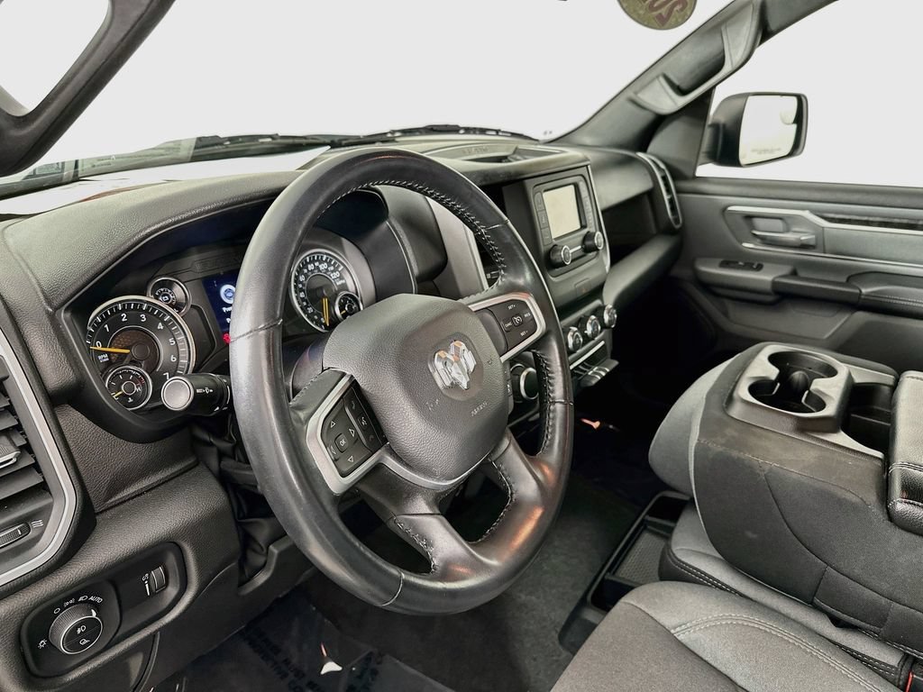 Used 2022 RAM 1500 Big Horn AWD/4WD image 16