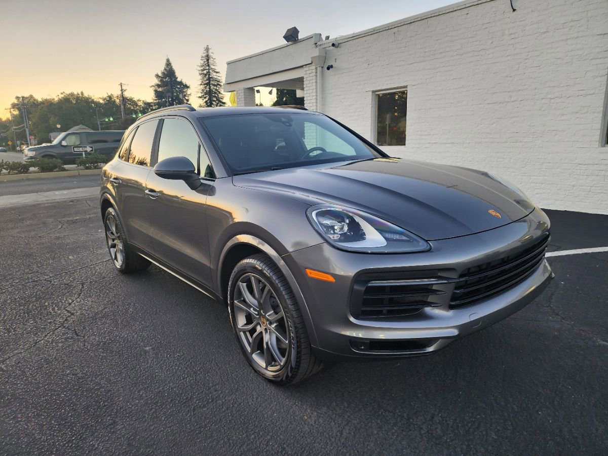 Used 2021 Porsche Cayenne image 8
