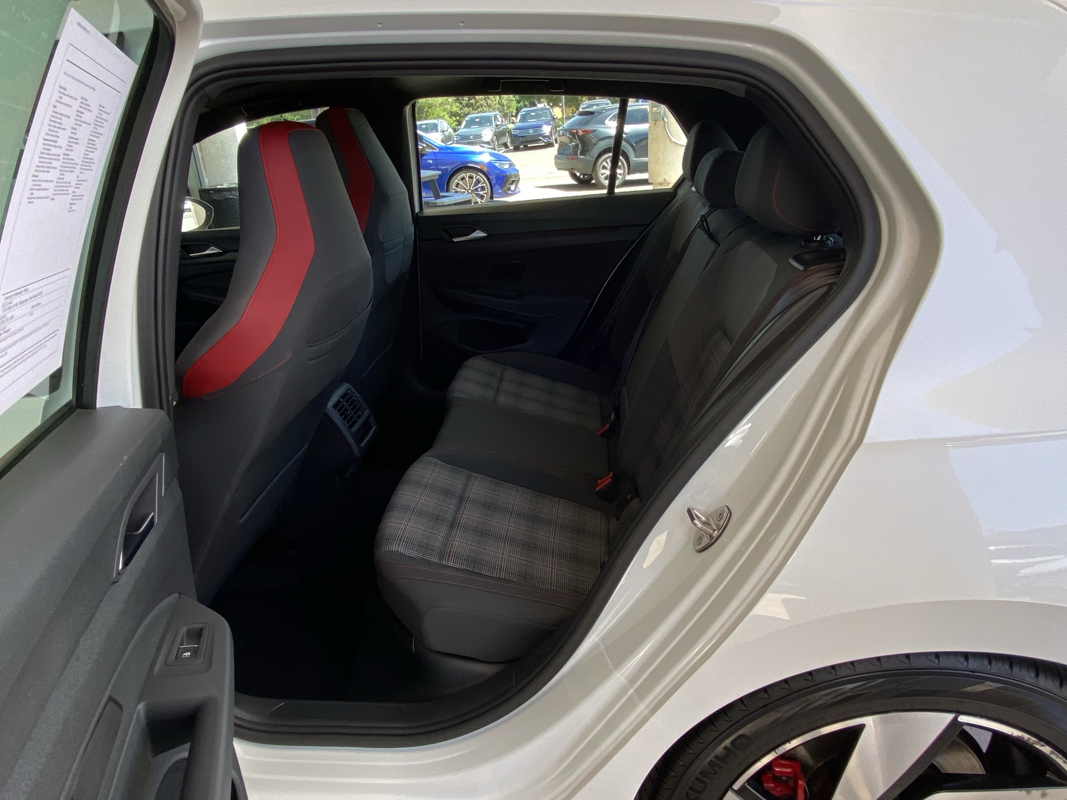 Certified 2022 Volkswagen GTI SE FWD image 35
