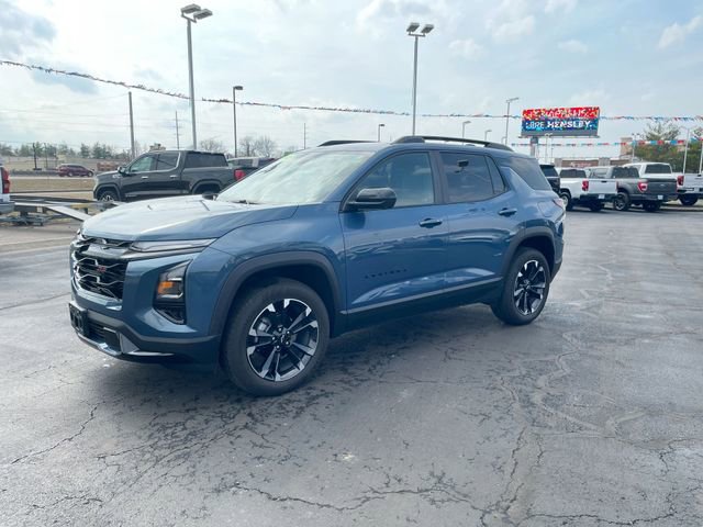Used 2025 Chevrolet Equinox RS w/ Safety and Technology Package image 2