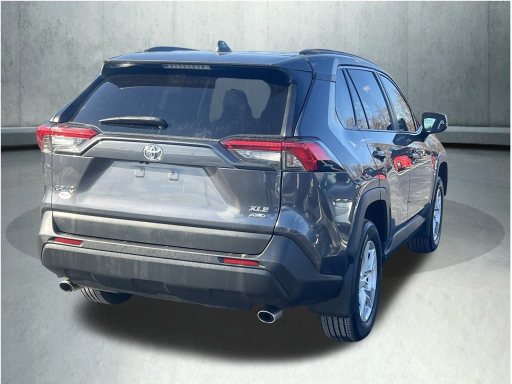 Certified 2021 Toyota RAV4 XLE w/ Convenience Package image 12