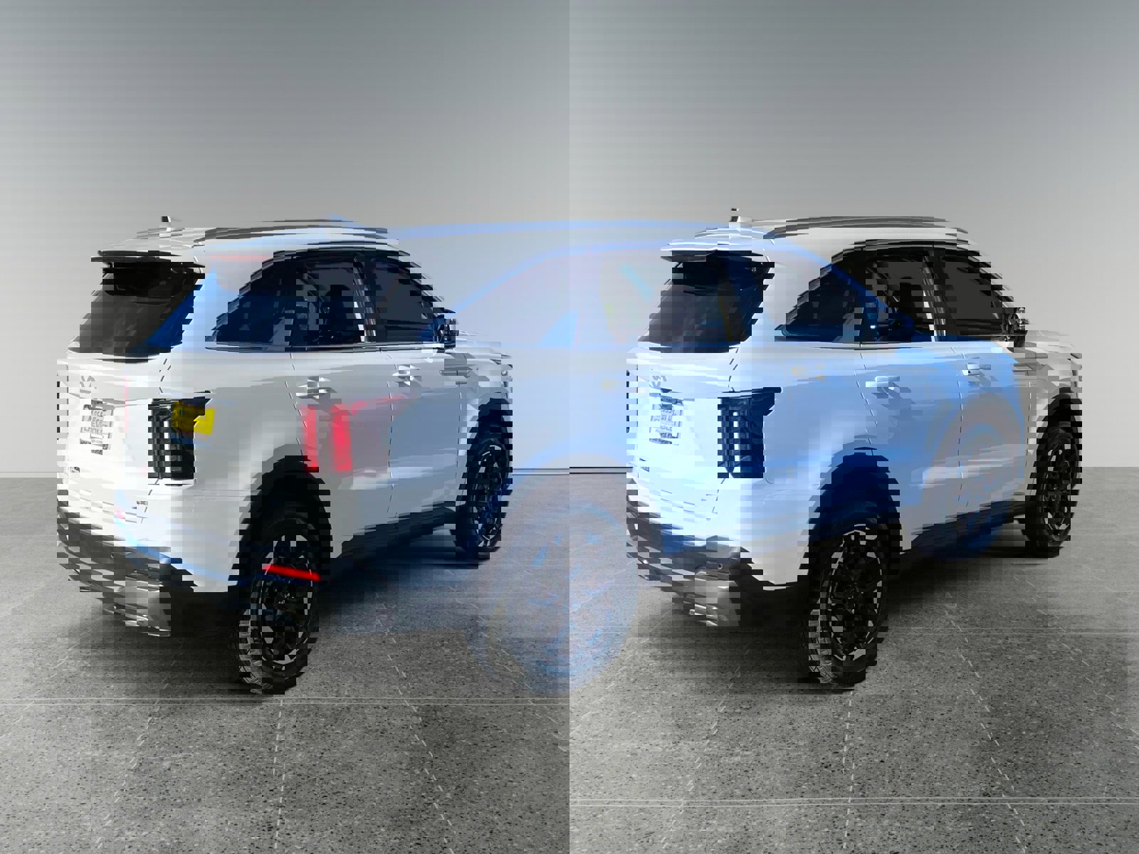 Used 2024 Kia Sorento S image 5