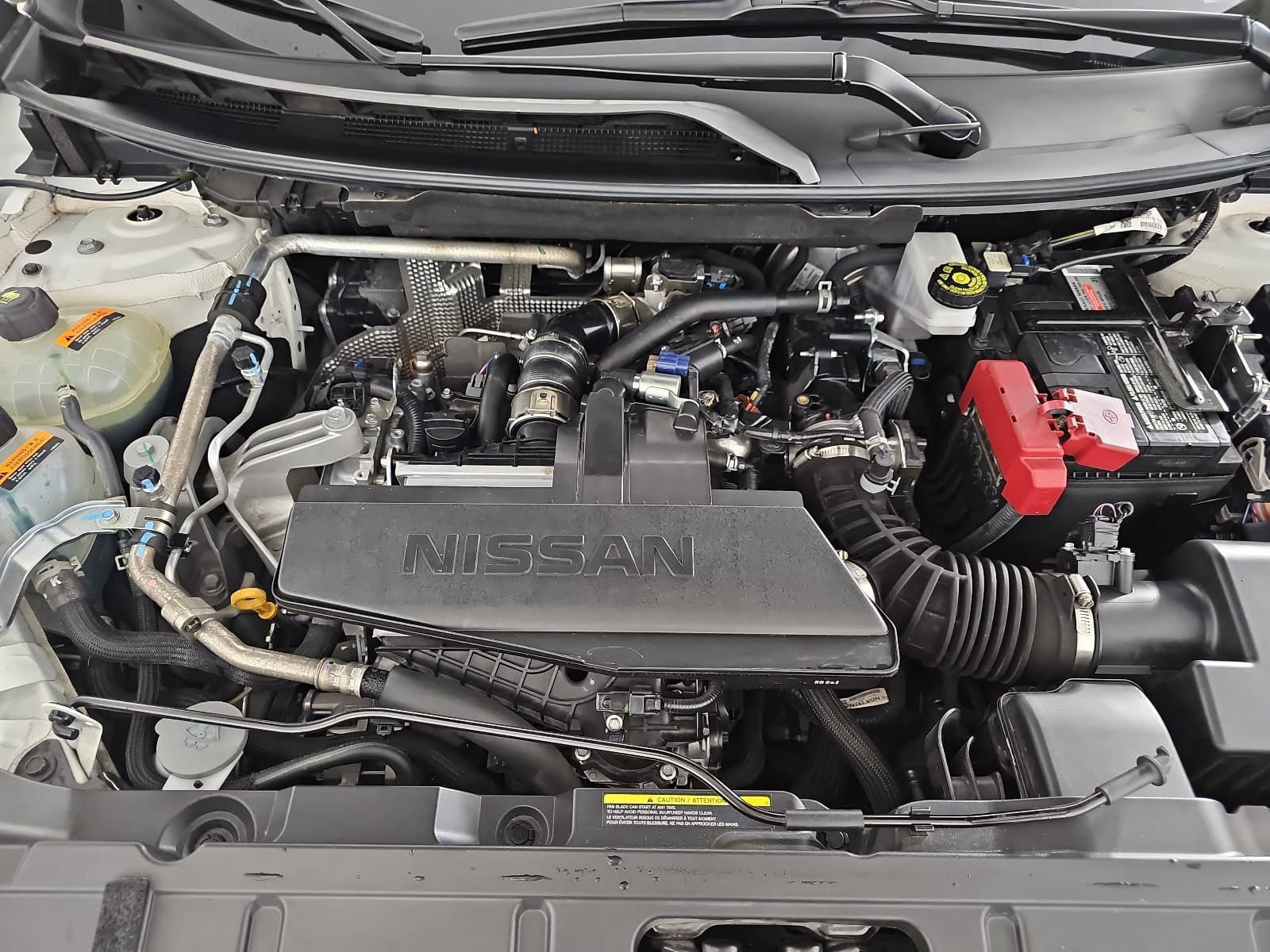 Used 2025 Nissan Rogue S FWD image 30