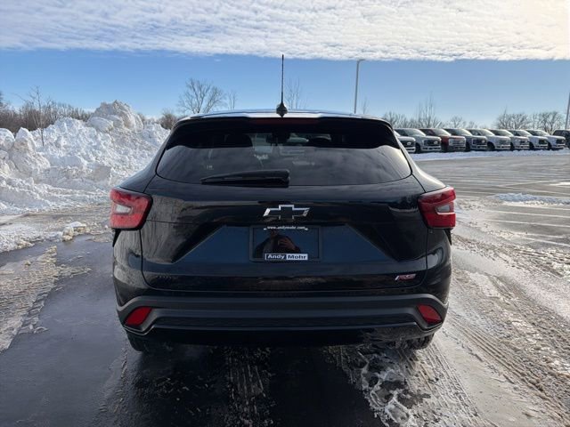 Used 2024 Chevrolet Trax RS image 8