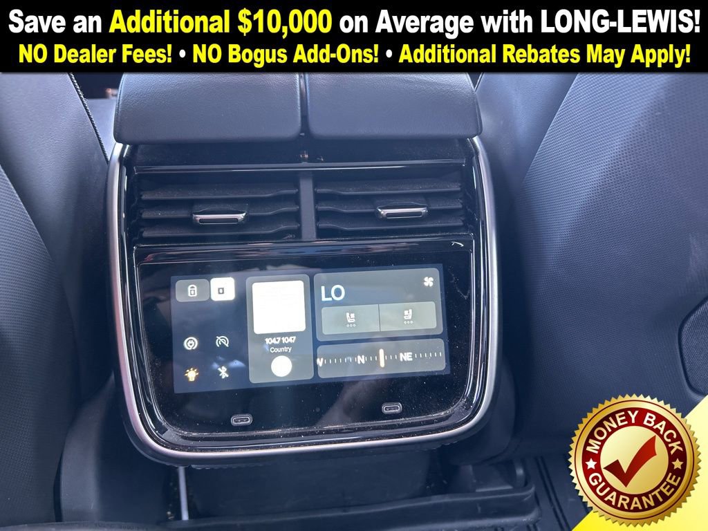 Used 2022 Rivian R1T Adventure image 21