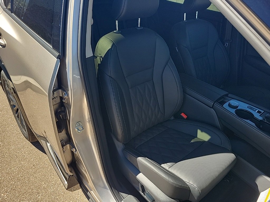 New 2026 Nissan Rogue Platinum image 40